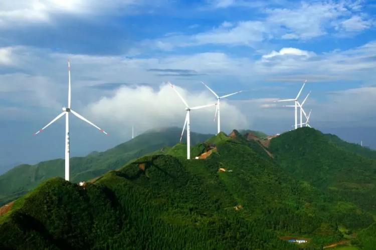 風(fēng)力發(fā)電場(chǎng)山上接地